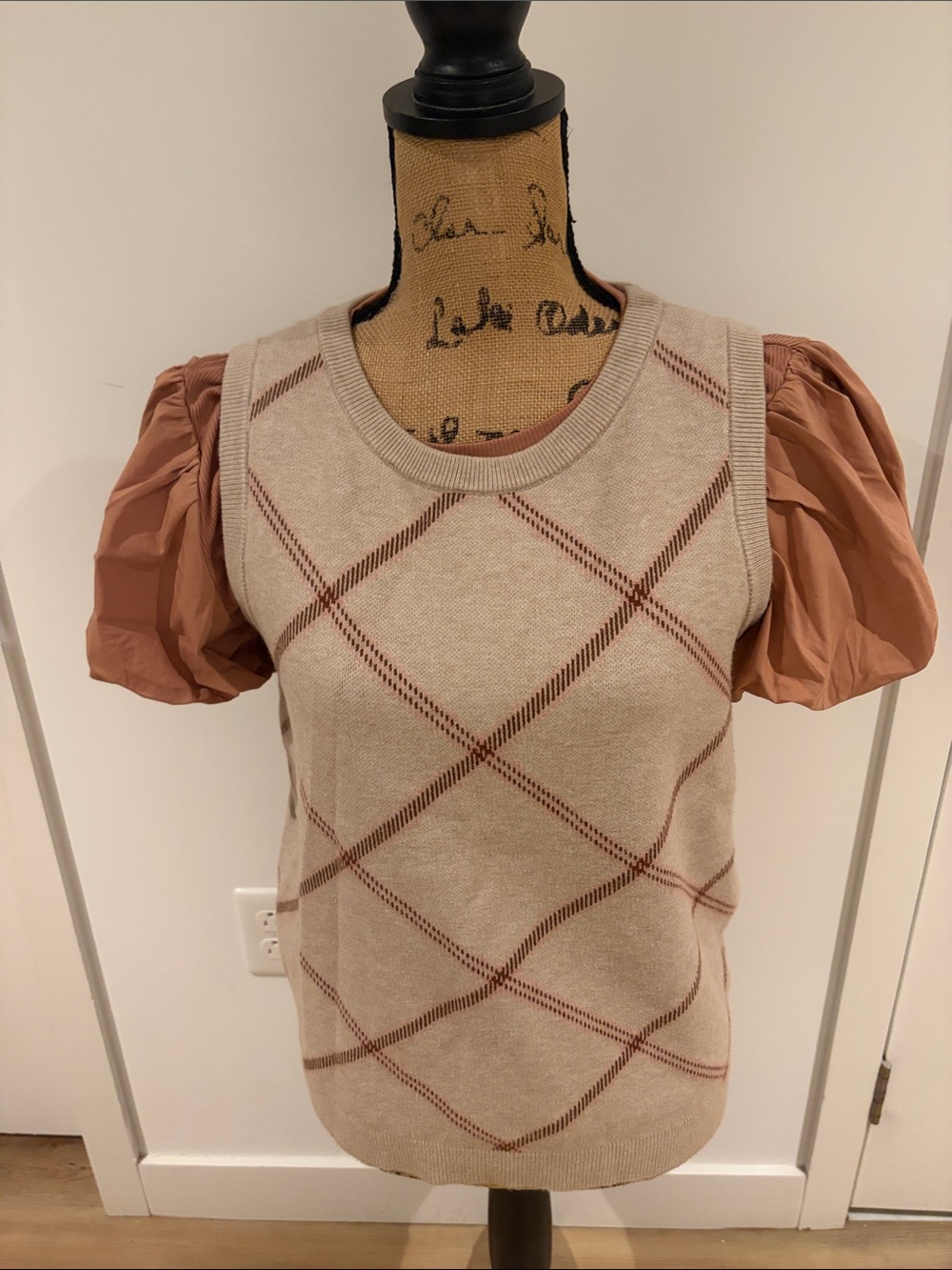 Nicole Miller Cream Argyle Knit Vest with Rust Puff Sleeves